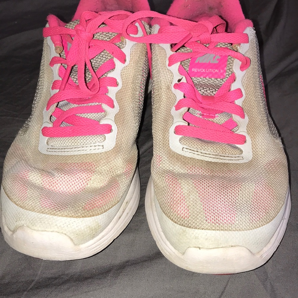 Nike runners - Picture 3 of 4